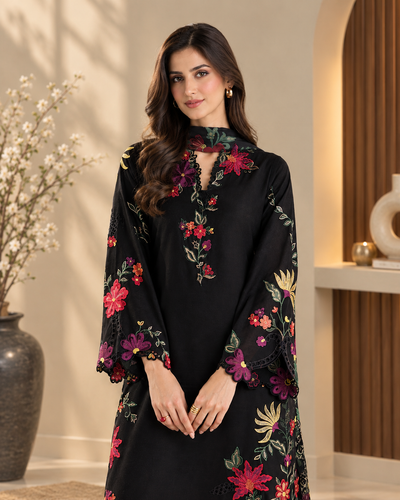Gulaira Black Floral